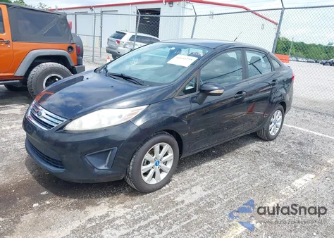 2013 Ford Fiesta Se из США, поврежденный, VIN 3FADP4BJ4DM119902